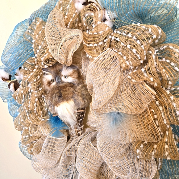 Hand Crafted Blue and Tan Holiday Wreath - Picture 6 of 11